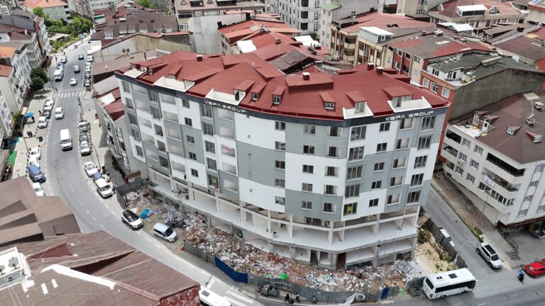 ARNAVUTKÖY MERKEZ GOP CADDESİ